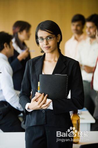 办公室白领遭遇职场潜规则 明星照片