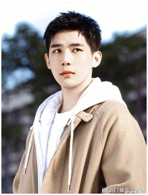 热门大瓜在线 明星黑料最新,明星黑料大揭秘，热门大瓜在线热议！